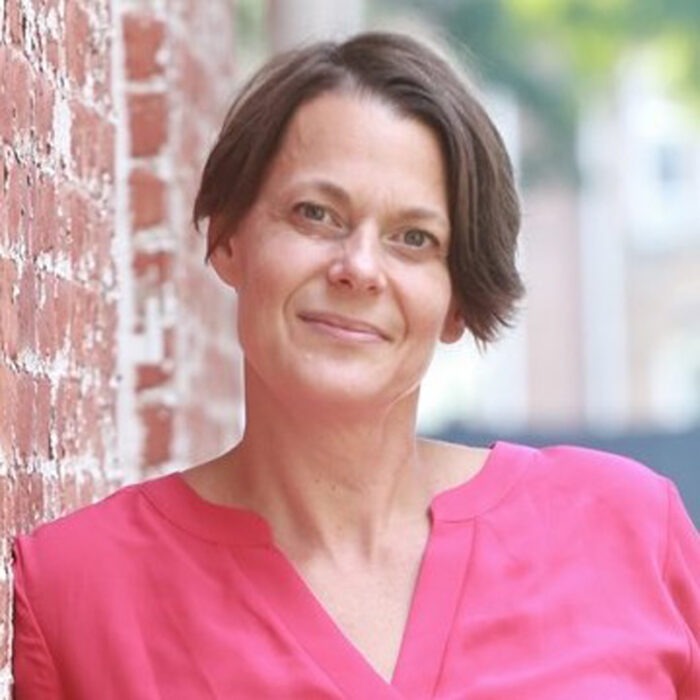 Kristen van Ginhoven Kristen van Ginhoven